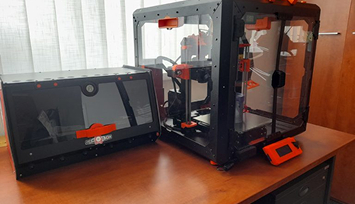 Půjčovna pomůcek pro školy